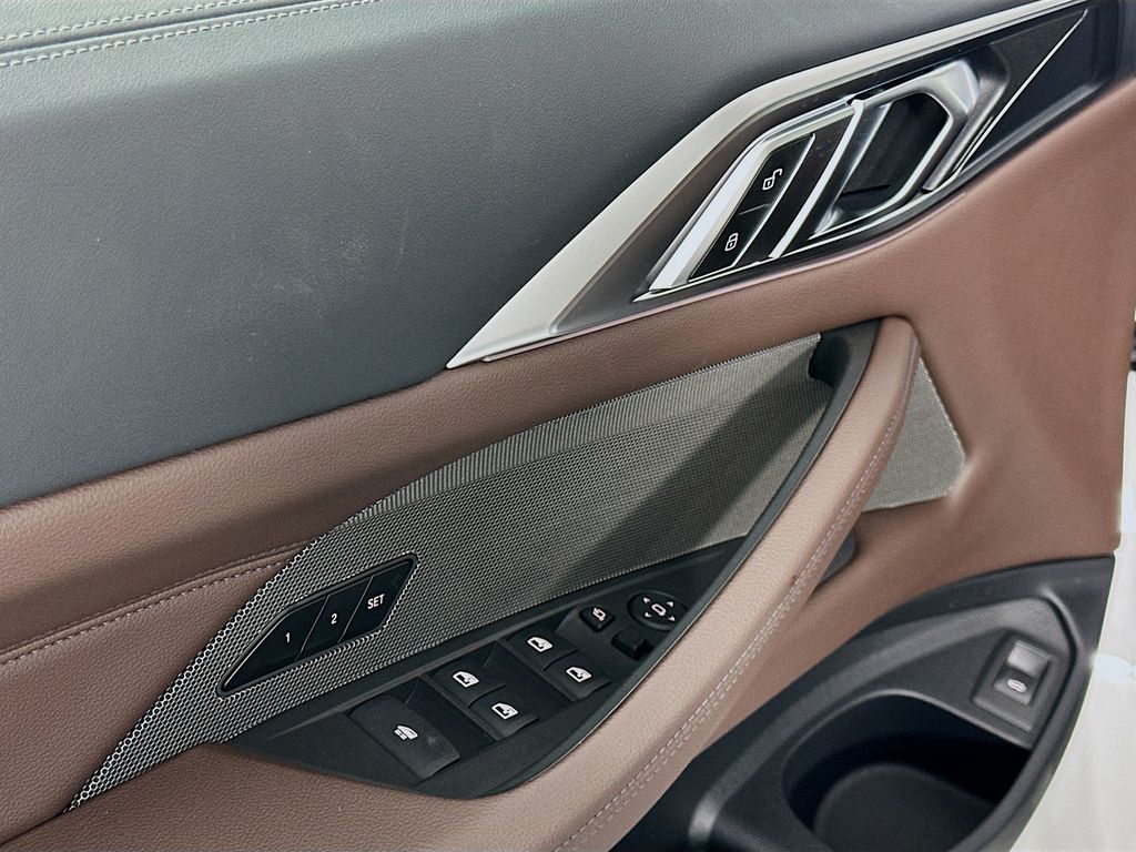 Thumbnail: 2026 BMW 4 Series - 20