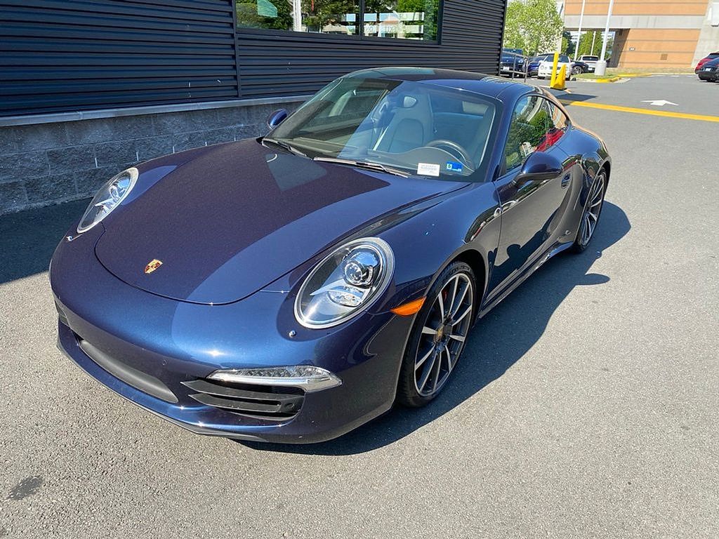 Thumbnail: 2015 Porsche 911 - 5