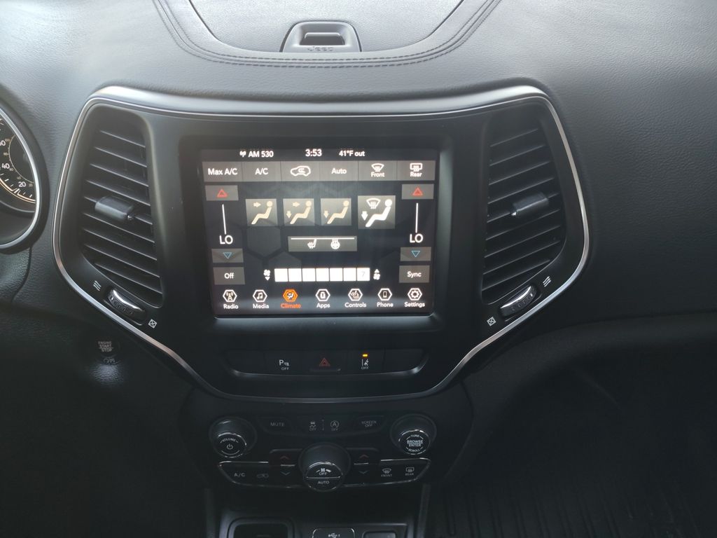 Used Car 2021 Jeep Cherokee  Latitude Lux For Sale Under $20,000 In Austin, Texas