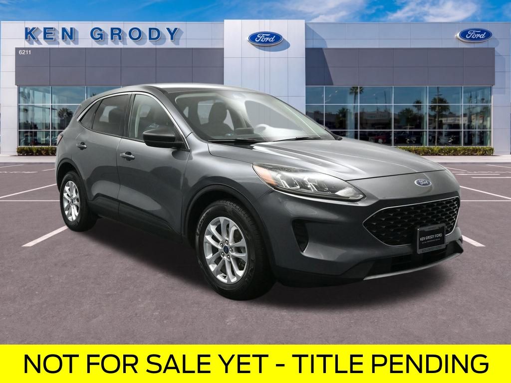 Gray Metallic 2022 Ford Escape SE FWD SUV / Crossover Front-Wheel Drive 8-Speed Automatic