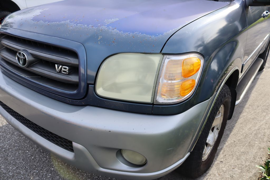 Thumbnail: 2002 Toyota Sequoia - 3