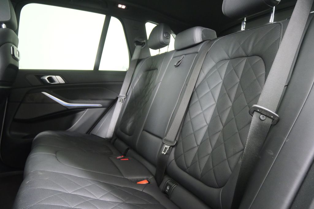 Thumbnail: 2024 BMW X5 - 14