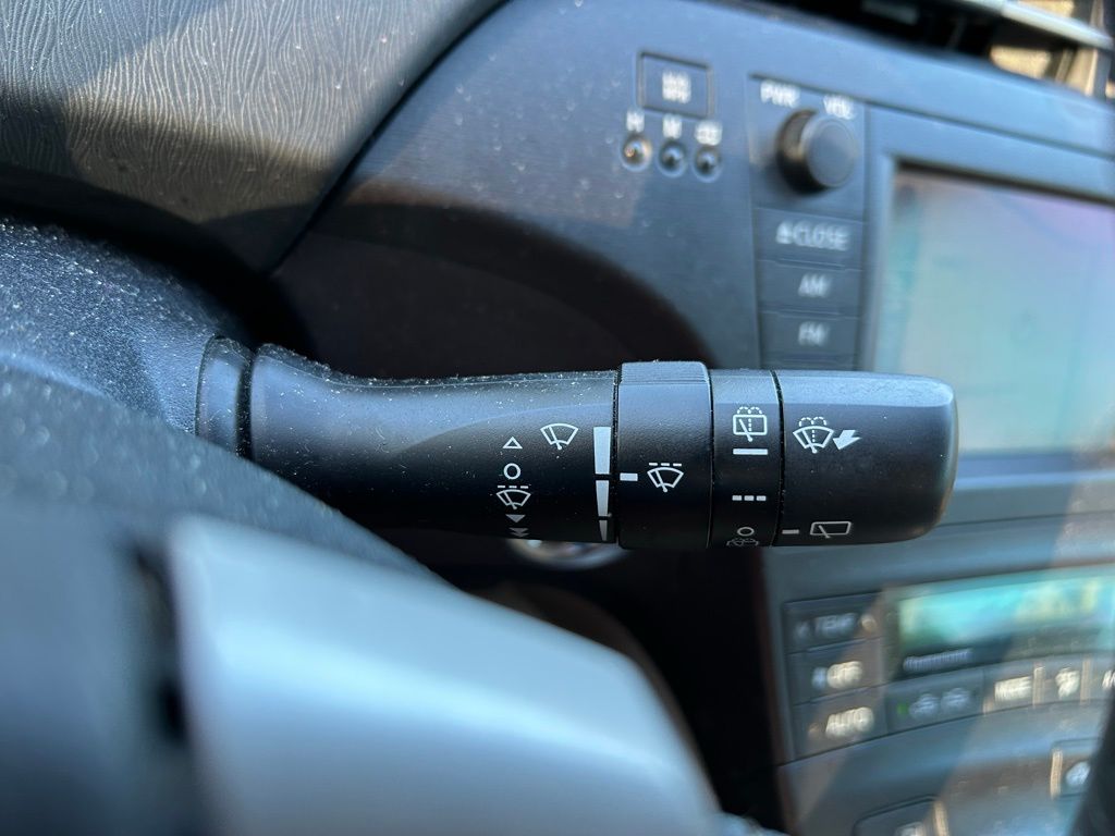 Thumbnail: 2010 Toyota Prius - 20