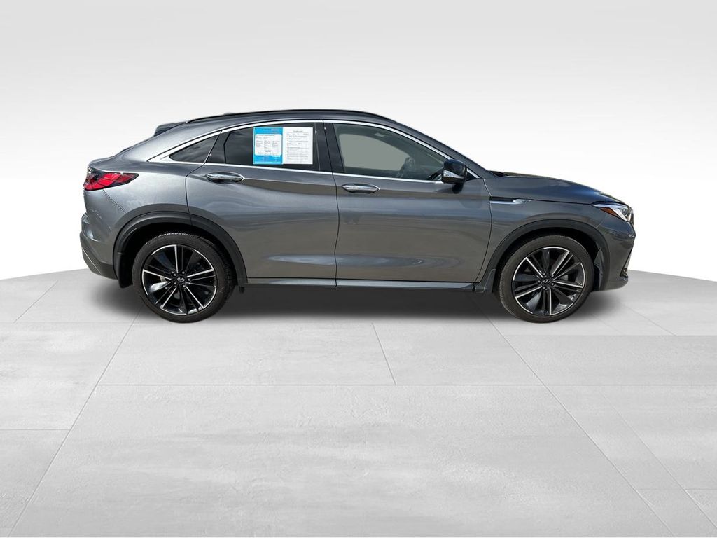 2022 INFINITI QX55 ESSENTIAL 11