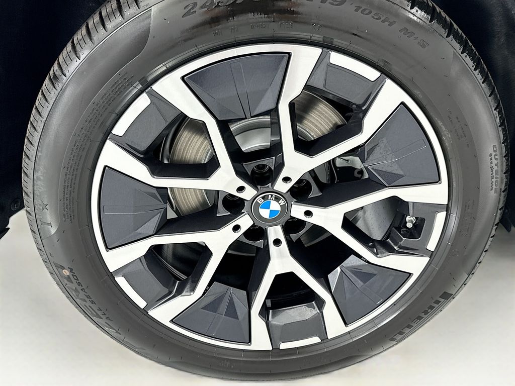 New 2026 Beige BMW 30 xDrive image 31