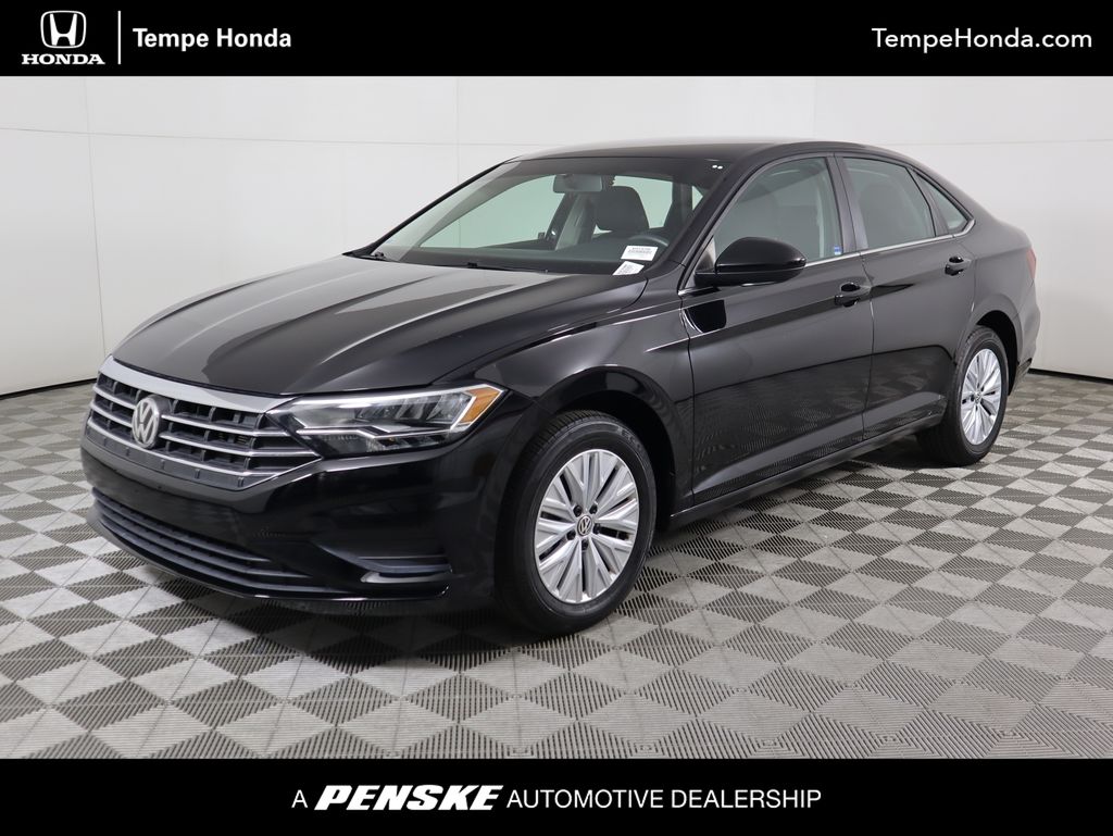 Thumbnail: 2019 Volkswagen Jetta - 1