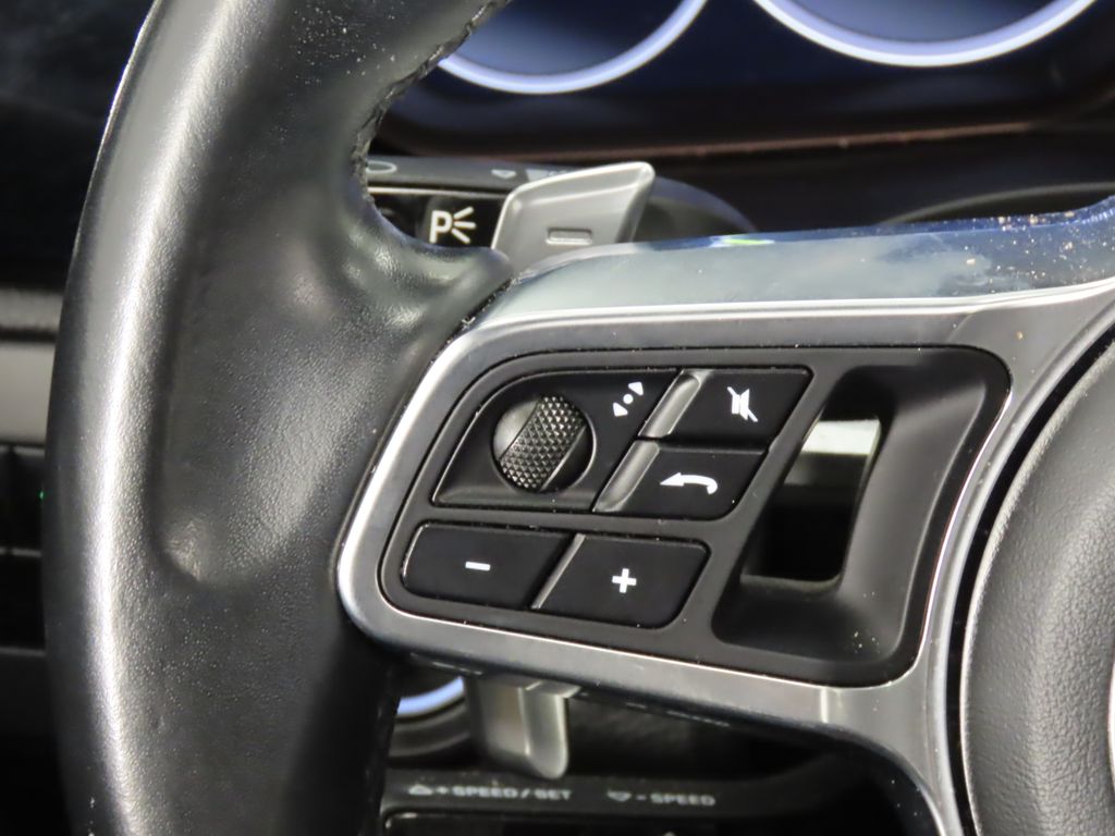 Thumbnail: 2019 Porsche Cayenne - 20