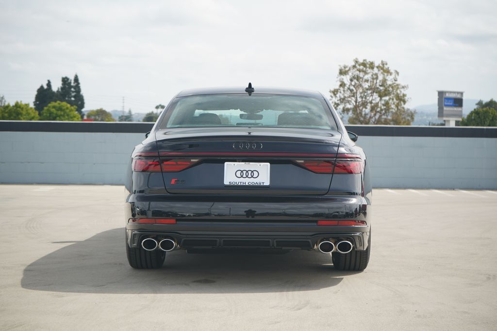 Thumbnail: 2026 Audi S8 - 5