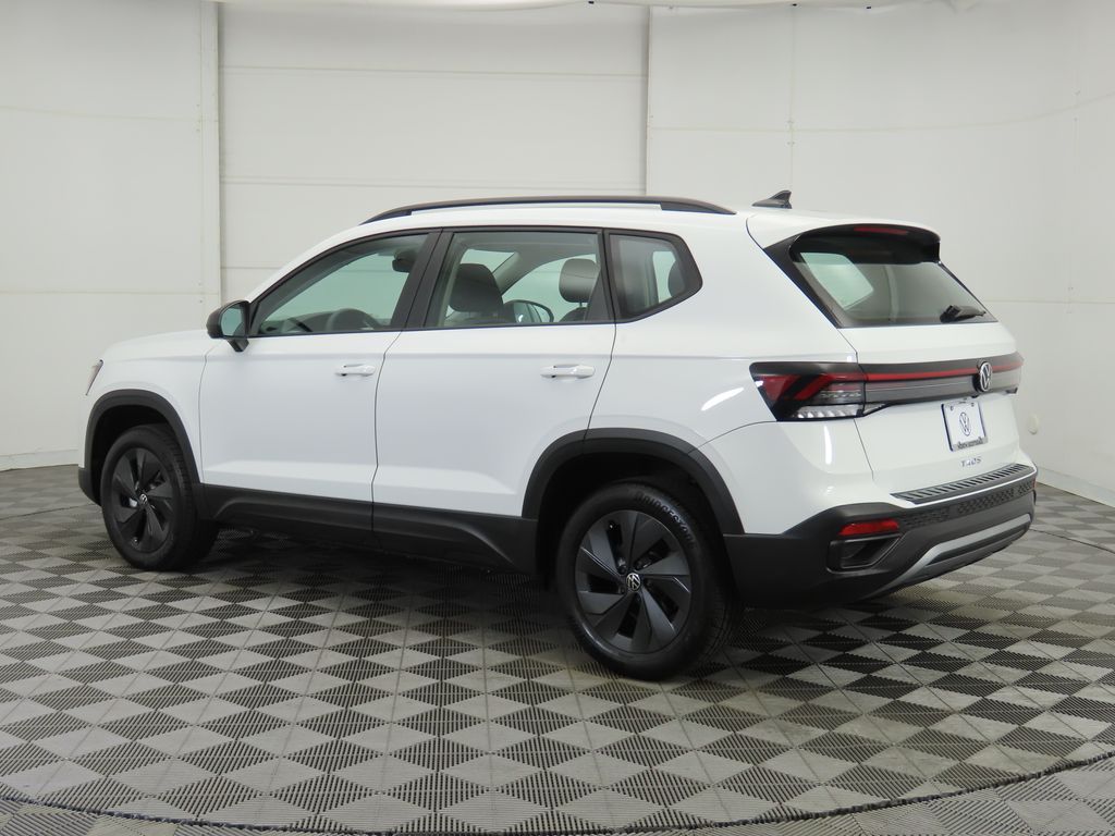 Thumbnail: 2026 Volkswagen Taos - 7