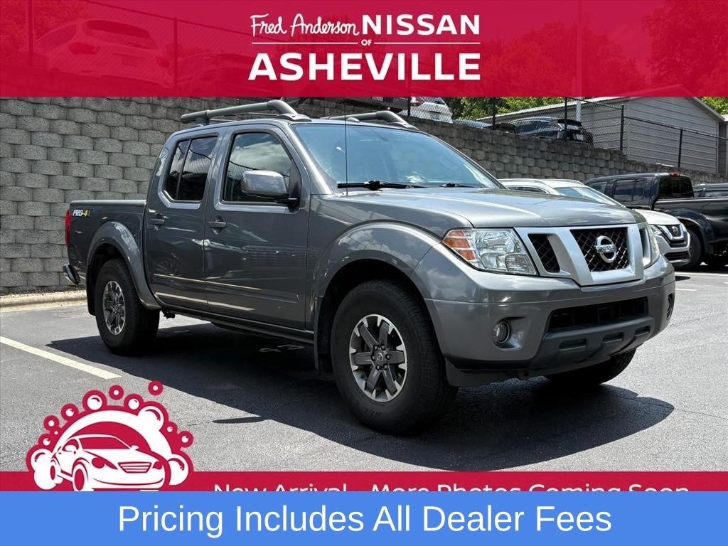 Gray (Gun Metallic) 2016 Nissan Frontier Pickup Truck Four-Wheel Drive 5-Speed Automatic Overdrive