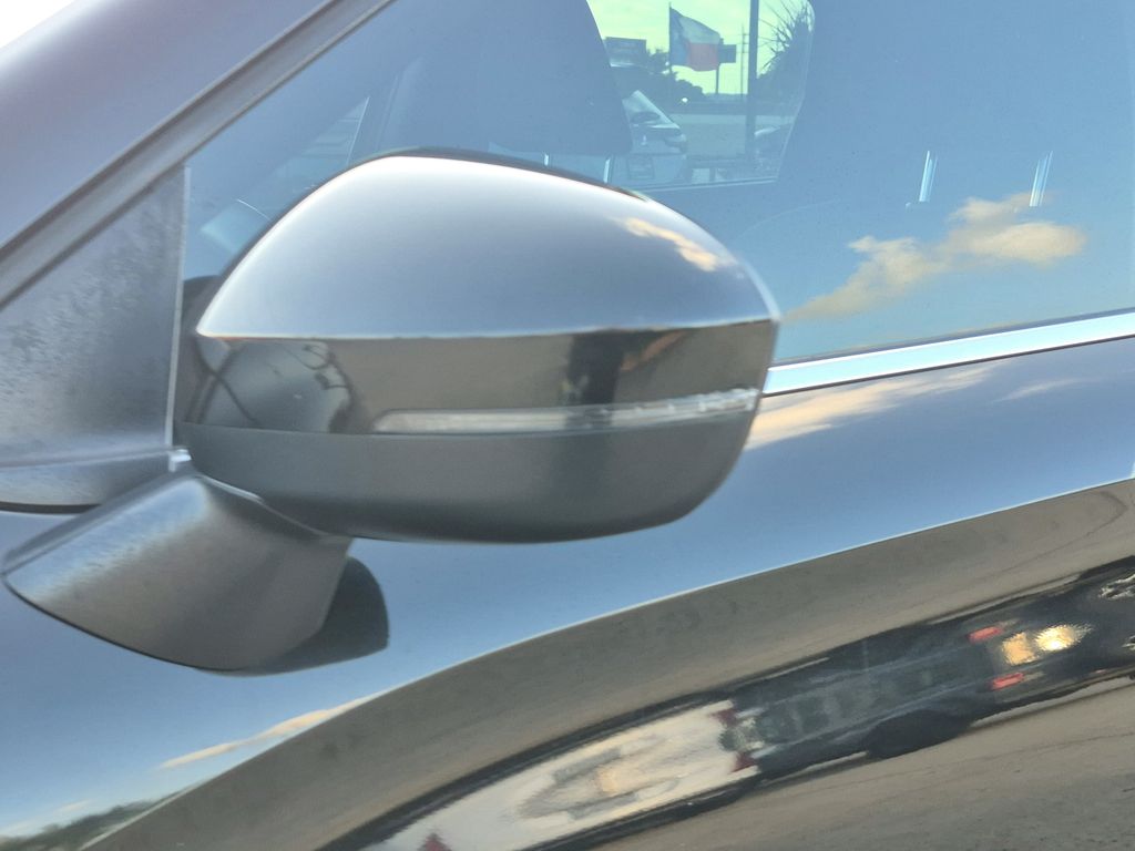 2022 Mitsubishi Outlander ES Black at DeMontrond Automotive Group