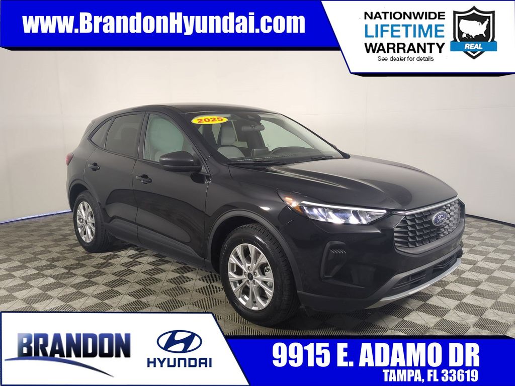 Black Metallic 2025 Ford Escape SUV / Crossover Front-Wheel Drive 8-Speed Automatic