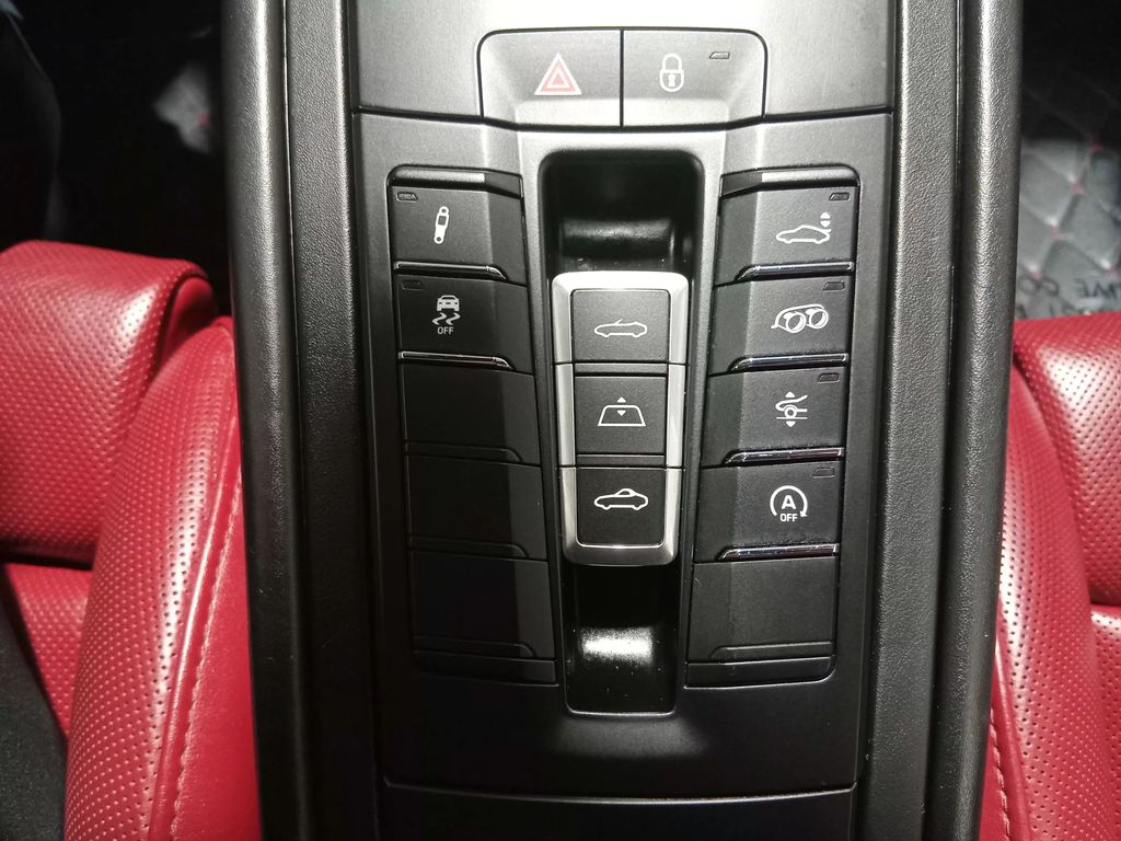 2017 Porsche 911 Carrera 4S