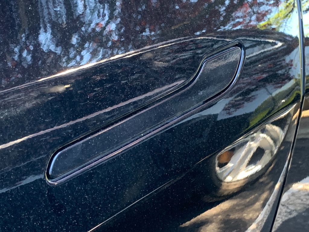Thumbnail: 2022 Tesla Model Y - 9