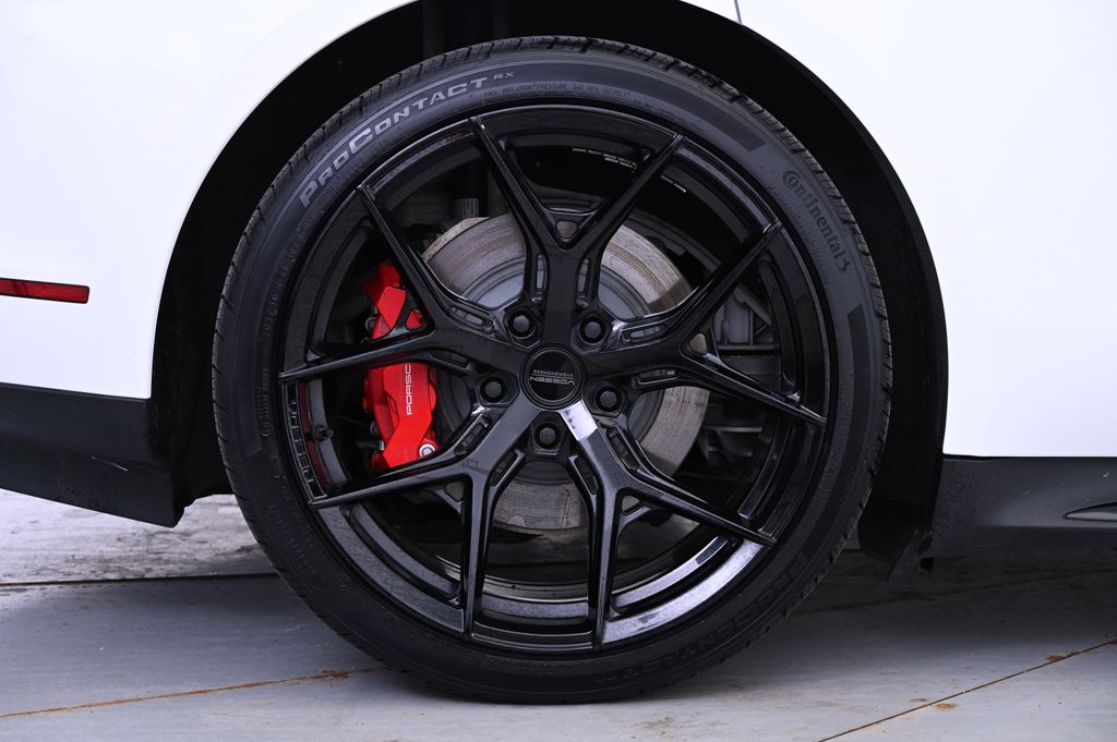 2023 Porsche Taycan GTS 17