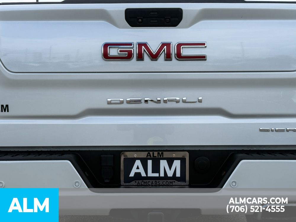 Used 2020 White Frost GMC Denali image 8
