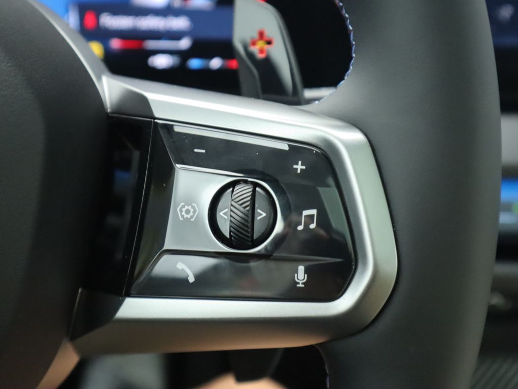 Thumbnail: 2025 BMW X3 - 13