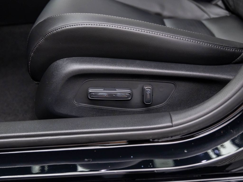 2025 Honda Civic Hybrid Sport Touring photo