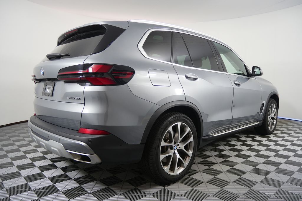 Thumbnail: 2024 BMW X5 - 3
