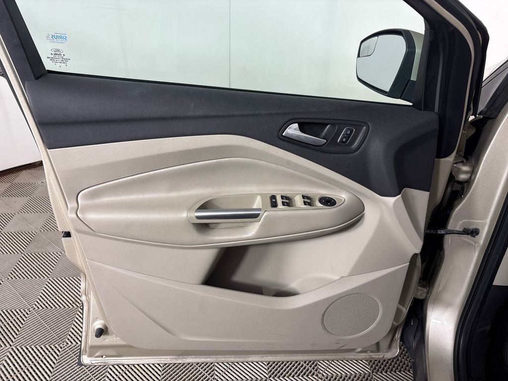 Used 2017 Gold Ford SE image 12