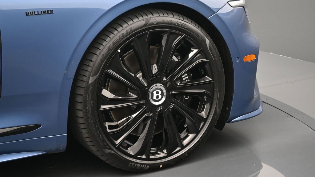 New 2026 Blue Bentley  image 6