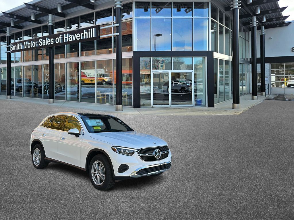 Polar White 2025 Mercedes-Benz GLC 300 4MATIC SUV / Crossover All-Wheel Drive 9-Speed Automatic