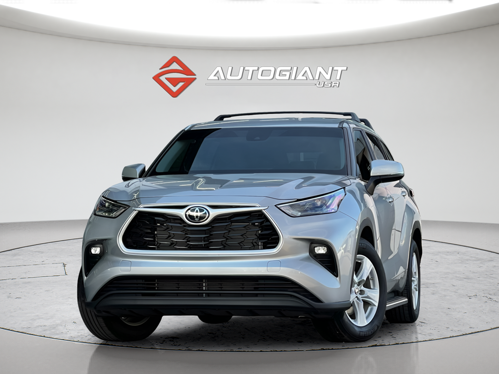 2023 Toyota Highlander LE FWD