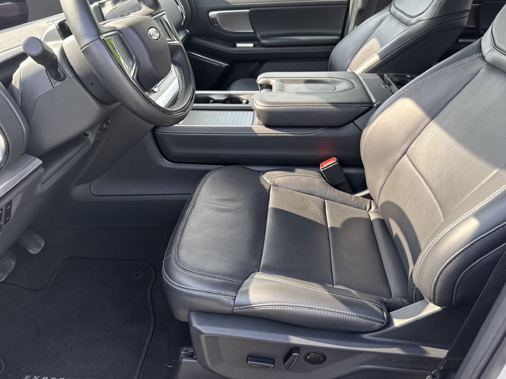 Used 2025 Ford Expedition Max SUV