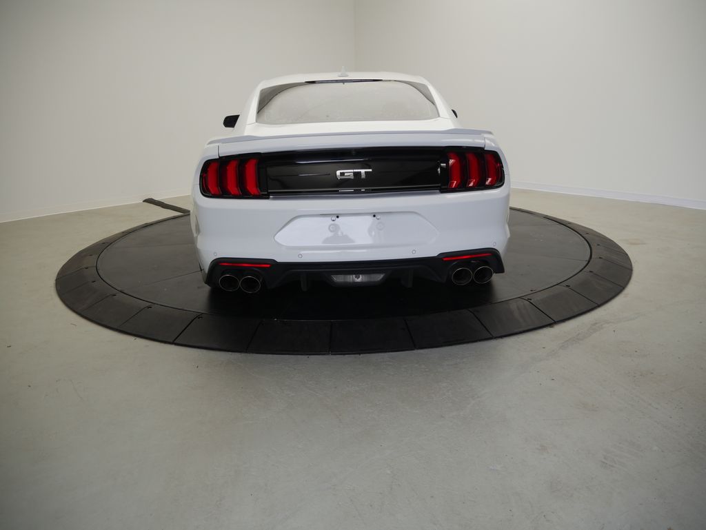 Thumbnail: 2022 Ford Mustang - 4