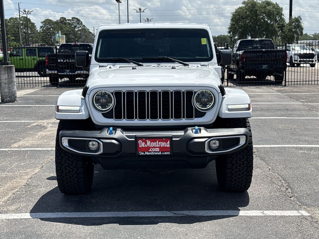 2024 Jeep Wrangler Sahara 4xe White at River Oaks CDJR