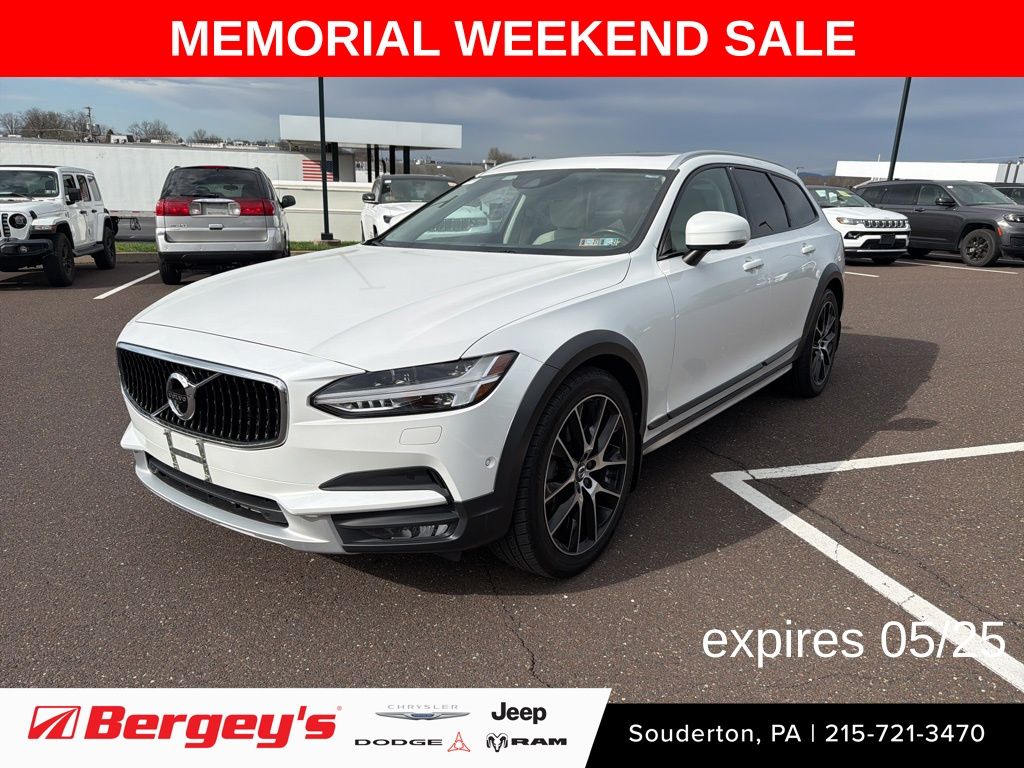 Crystal White Pearl 2017 Volvo V90 Cross Country T6 AWD Wagon All-Wheel Drive Automatic