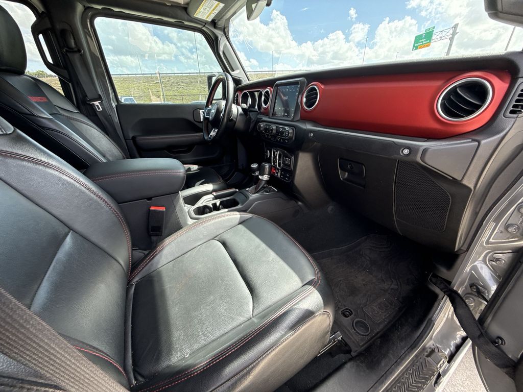 Thumbnail: 2022 Jeep Gladiator - 14