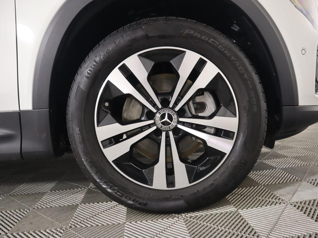 Thumbnail: 2025 Mercedes-Benz GLB - 30