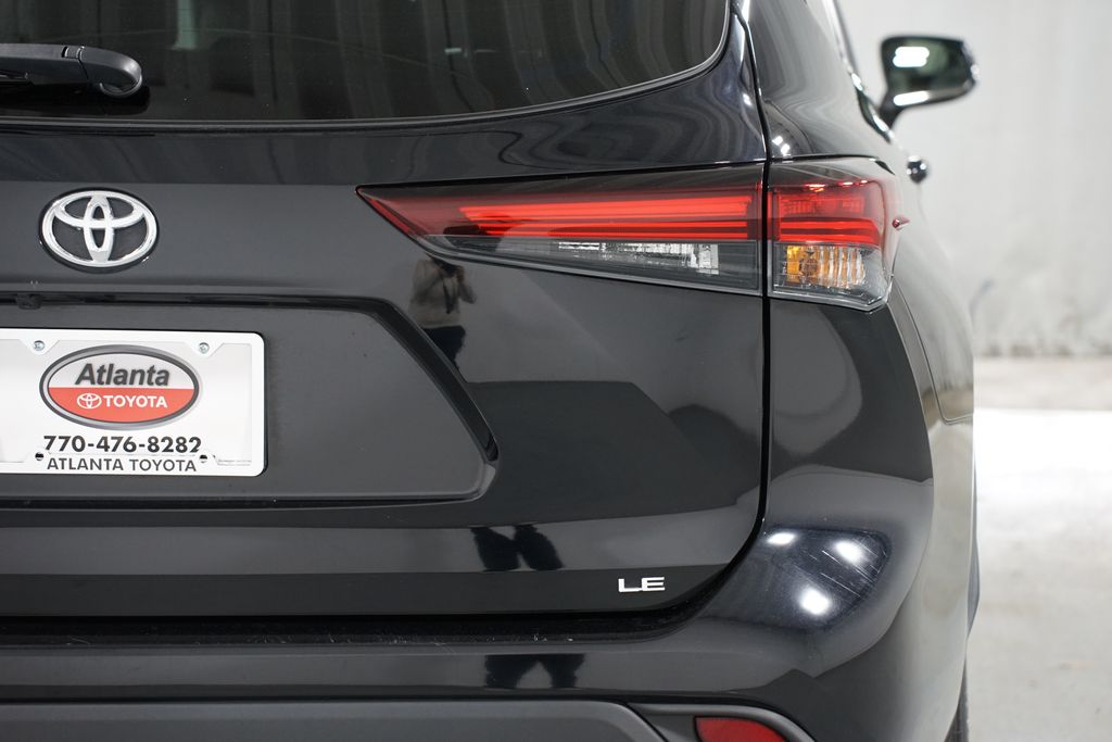 Thumbnail: 2024 Toyota Highlander - 10