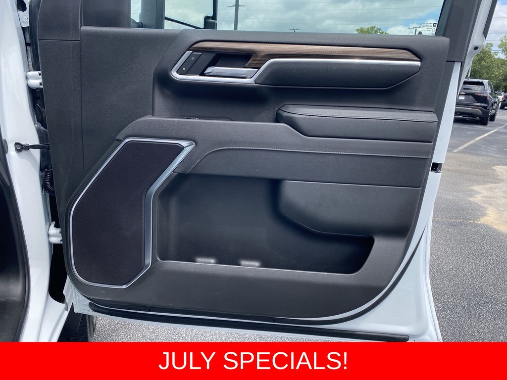 Used 2025 Chevrolet Silverado 3500HD Truck