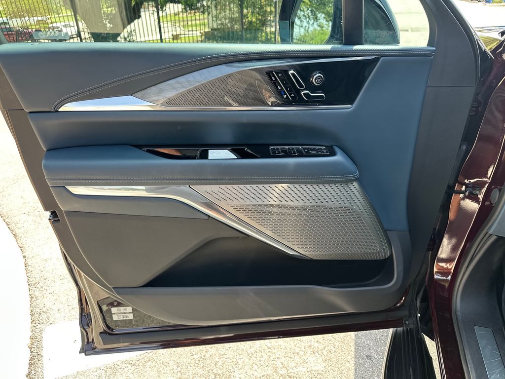 Used Car 2025 Cadillac Escalade Iq  Luxury 2 For Sale Under $110,000 In Austin, Texas