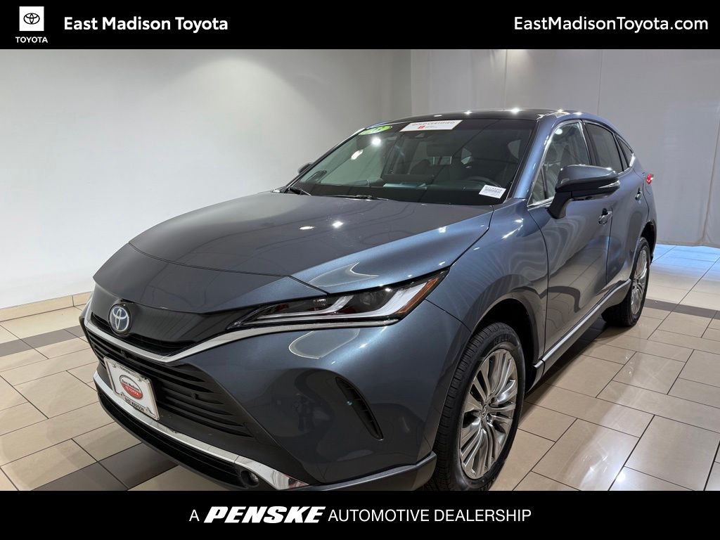 Thumbnail: 2023 Toyota Venza - 1