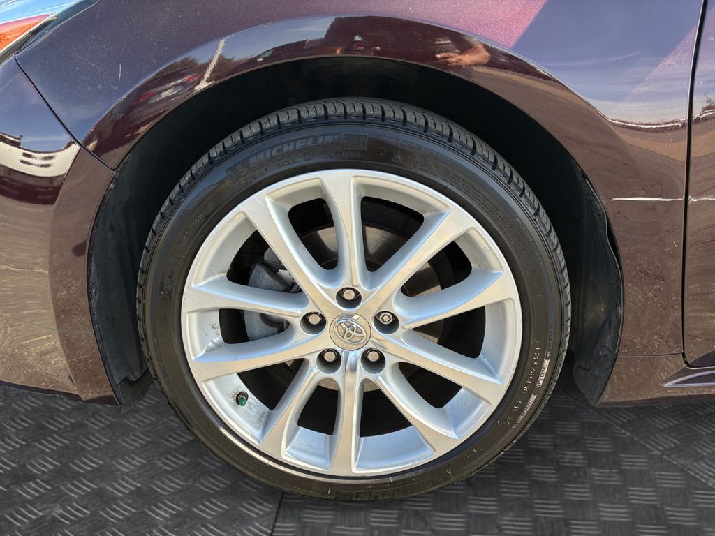 Used Car 2013 Toyota Avalon  For Sale Under $15,000 In Austin, Texas