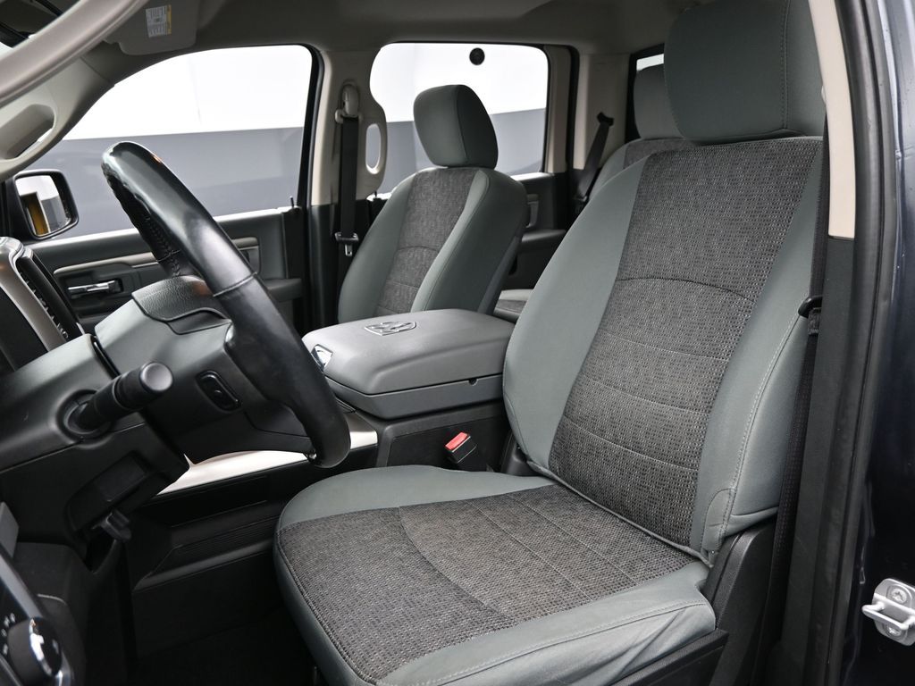 2018 Ram 1500 Big Horn Crew Cab 4x4 5'7" Box