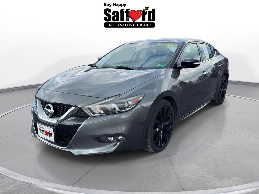 2017 Nissan Maxima SR