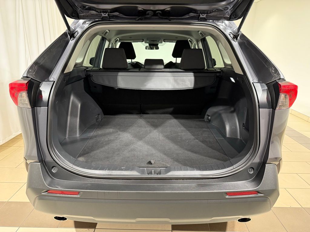 Thumbnail: 2024 Toyota RAV4 - 11