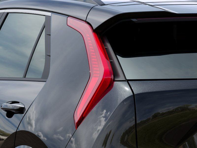 New 2025 Aurora Black Pearl Kia WAVE image 11