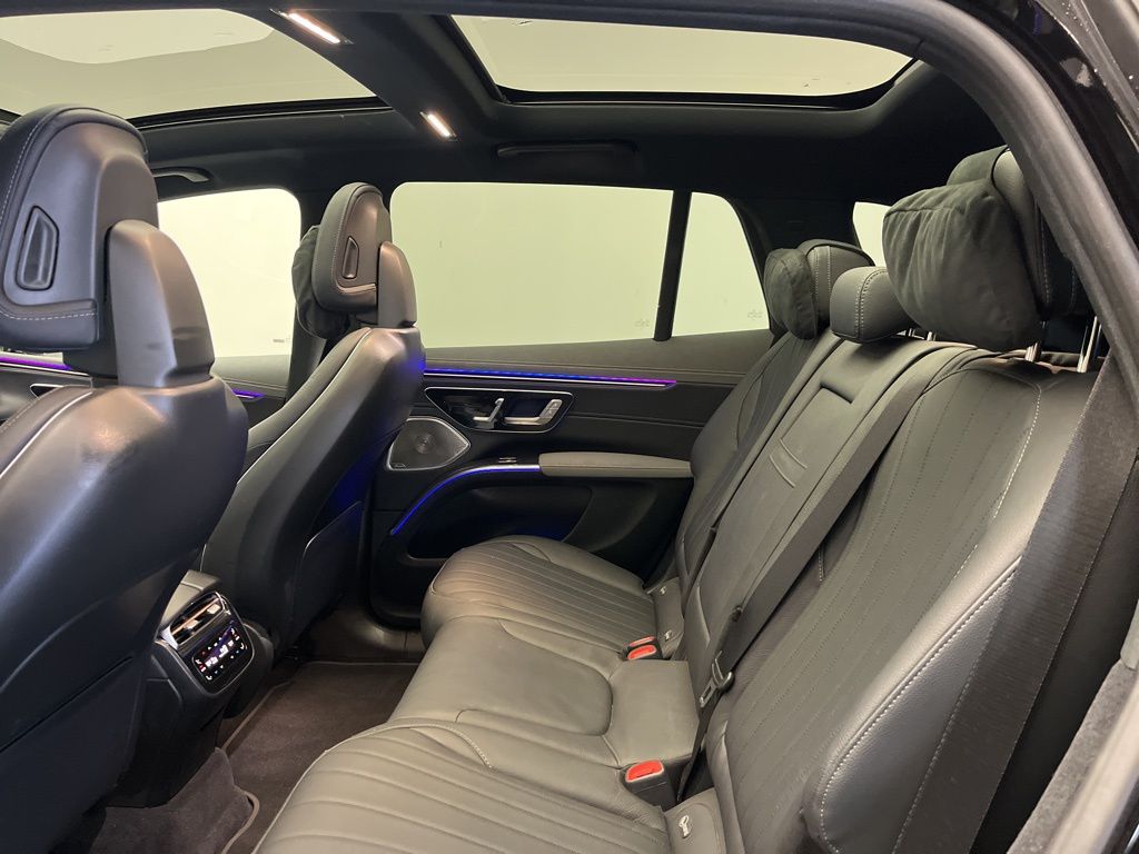 Thumbnail: 2023 Mercedes-Benz EQS - 24