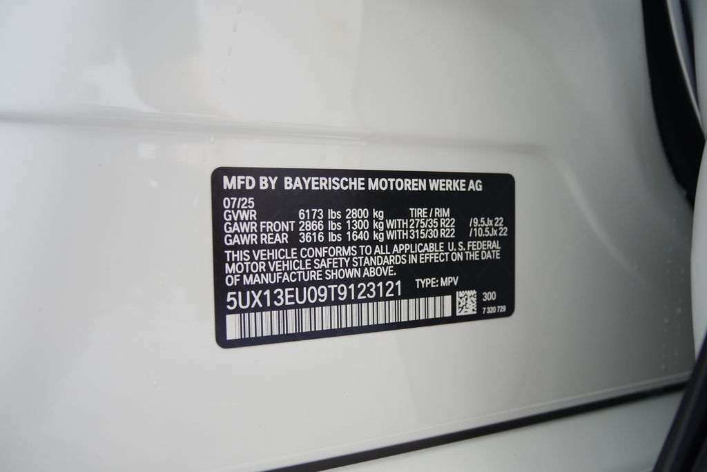 Thumbnail: 2026 BMW X5 - 25