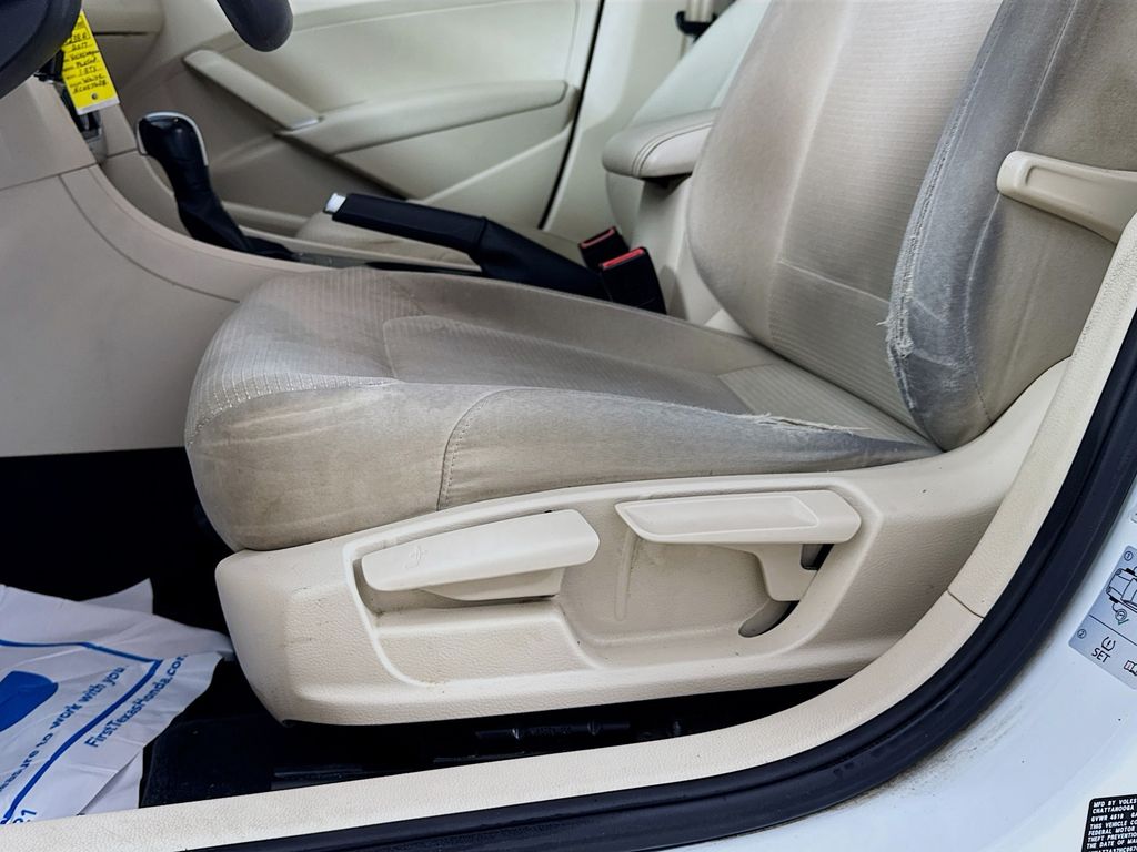 Used Car 2017 Volkswagen Passat  1.8t S For Sale Under $10,000 In Austin, Texas