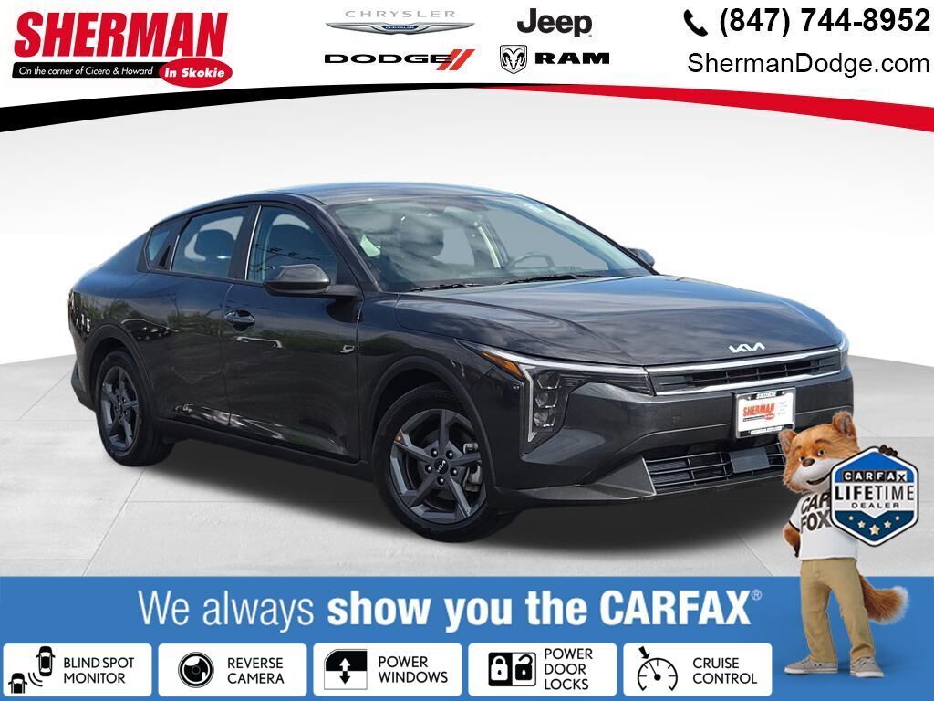 Interstellar Gray 2025 Kia K4 Sedan Front-Wheel Drive Continuously Variable Transmission