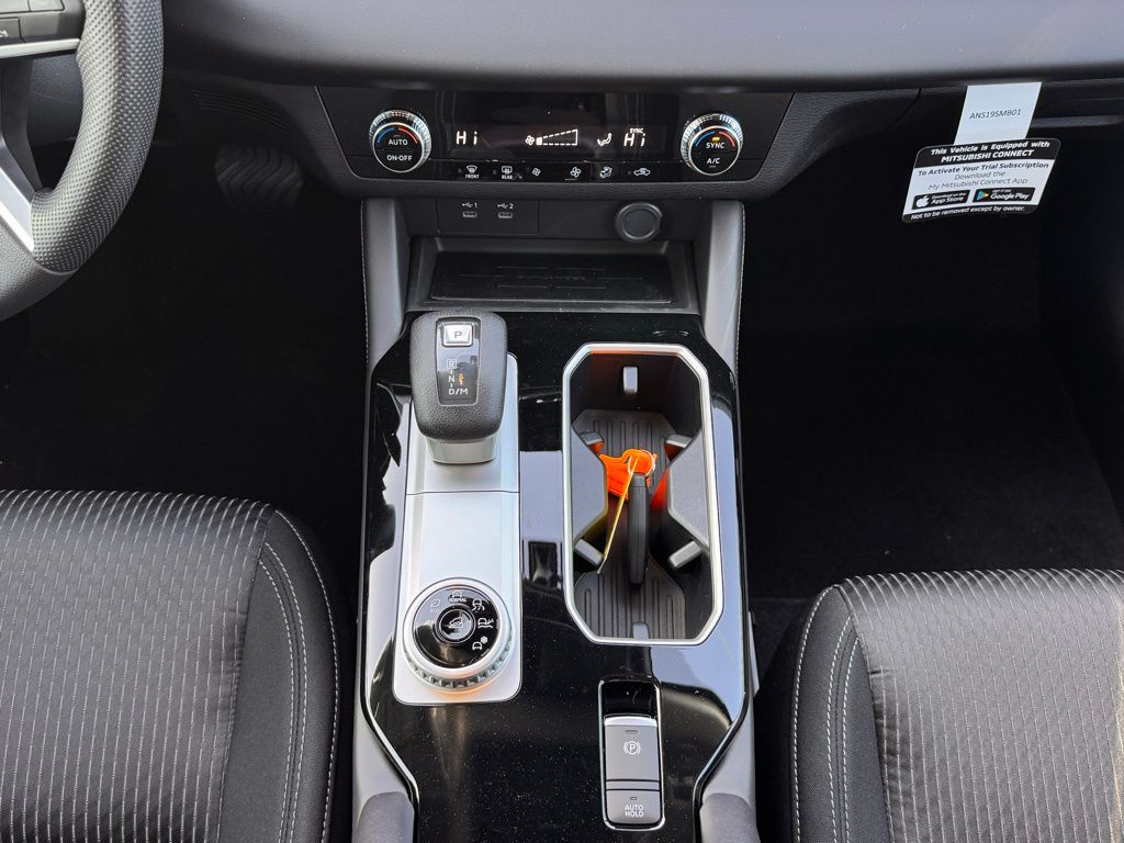 New 2026 Mitsubishi Outlander SUV