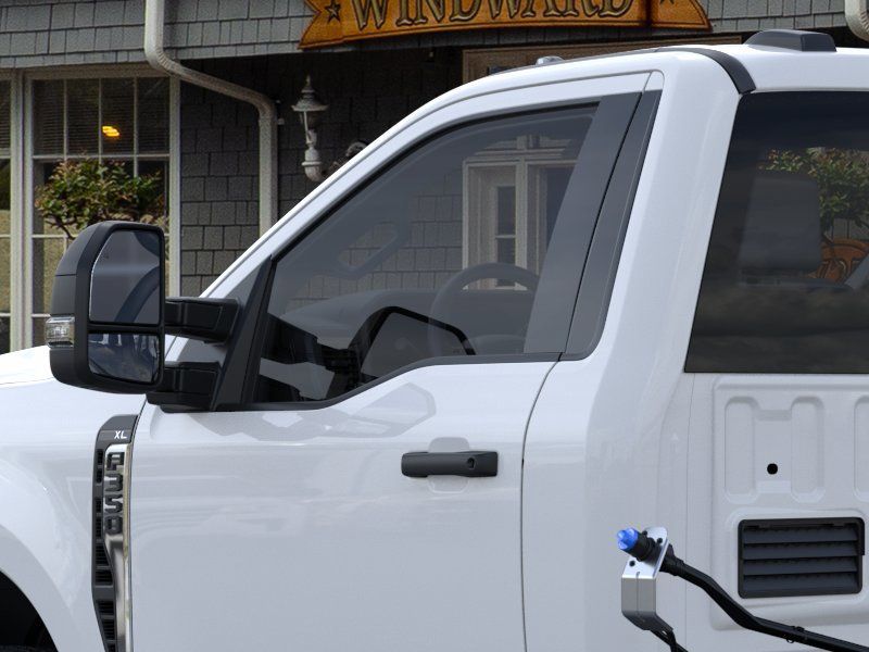 New 2025 White Ford XL image 20