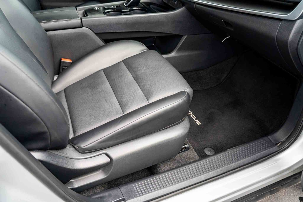 Used Car 2023 Nissan Rogue  Sv For Sale Under $25,000 In Austin, Texas