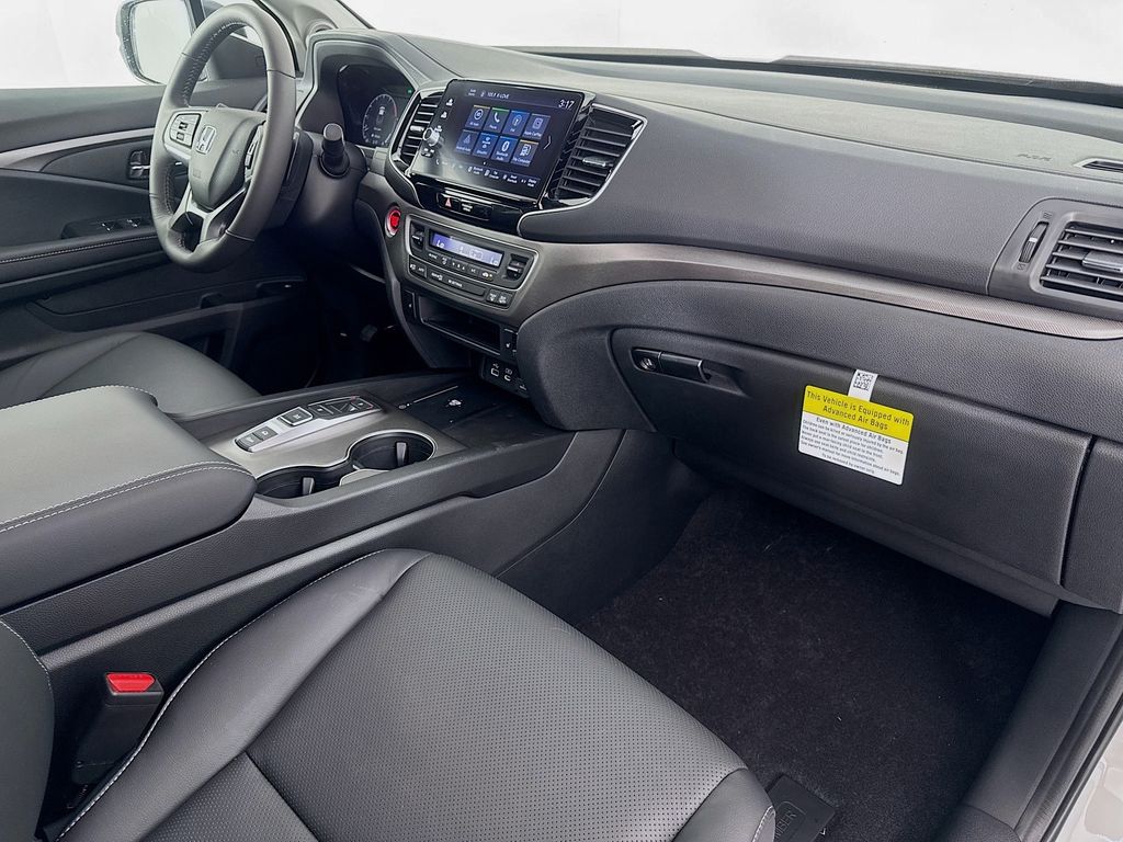 Used Car 2025 Honda Ridgeline  Rtl For Sale Under $40,000 In Austin, Texas